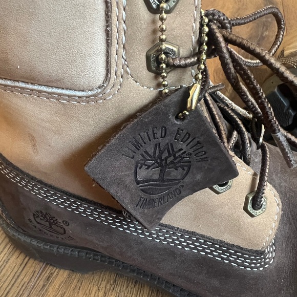 Timberland Two Tone Brown Waterproof Boots Size 7M - Picture 7 of 16